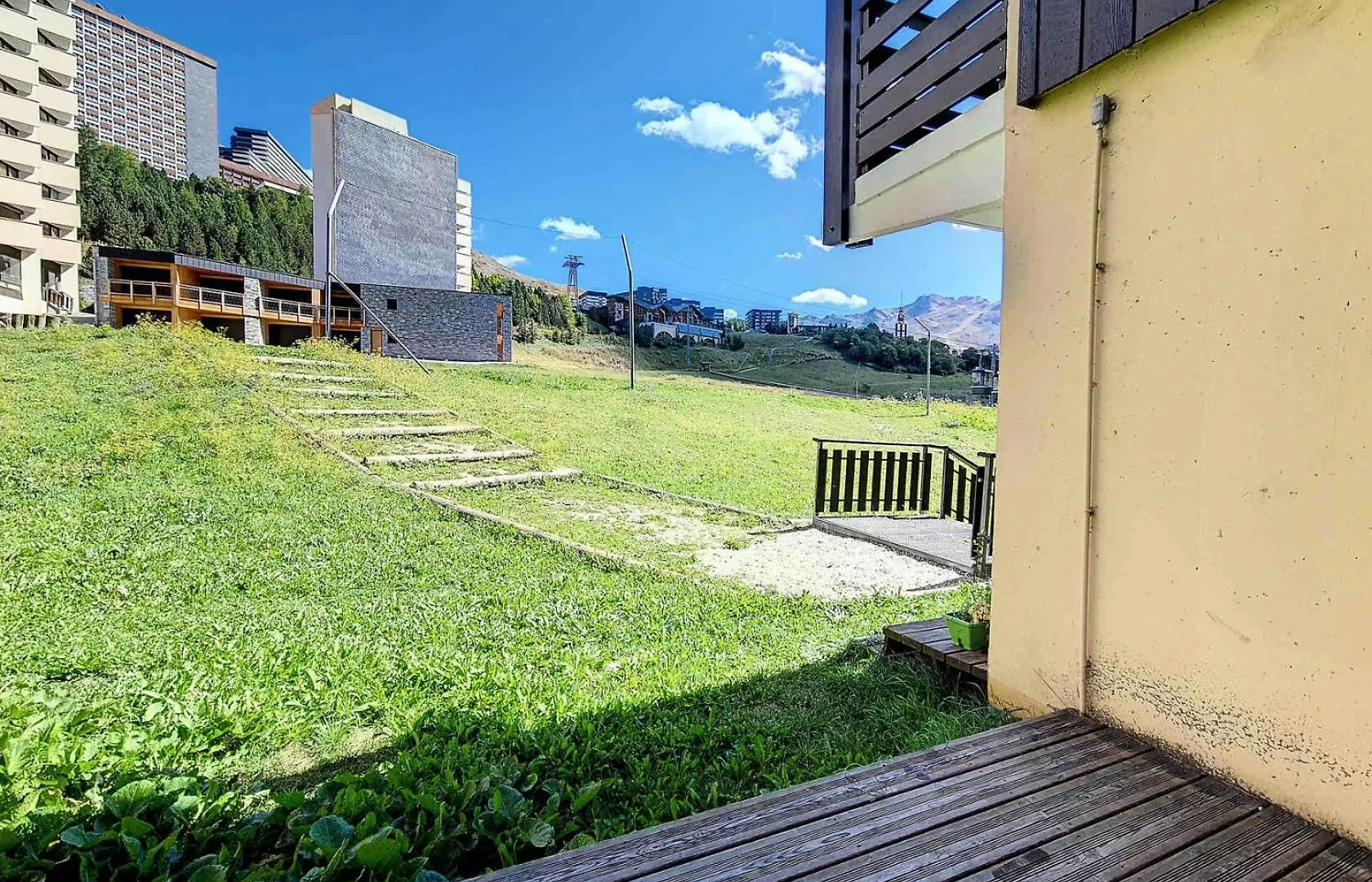 Apartment Residence Villaret - Appartement Lumineux - Depart Et Retour Skis Aux Pieds - Terrasse De Plain Pied Mae-2454 Saint-Martin-de-Belleville